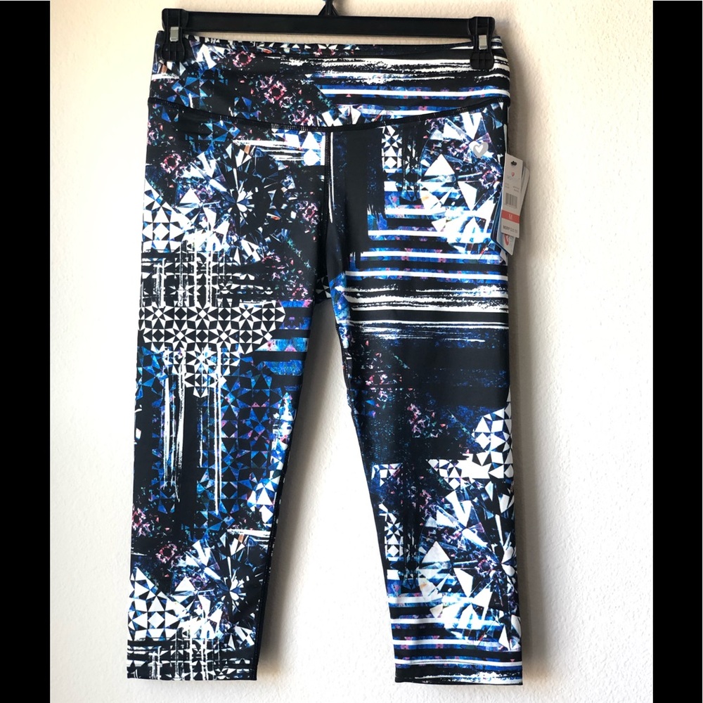 SHOACTIVE LEGGINGS CAPRI M NWT
